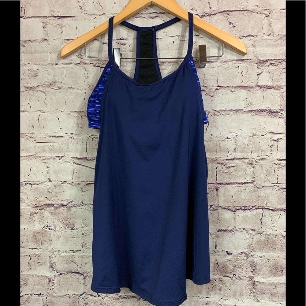 TYR Navy Active Wear Tank With Attached Bra